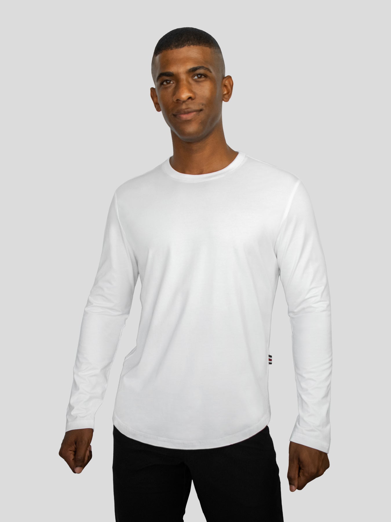 StaySmooth Long Sleeve Curve Hem Tee: Slim Fit