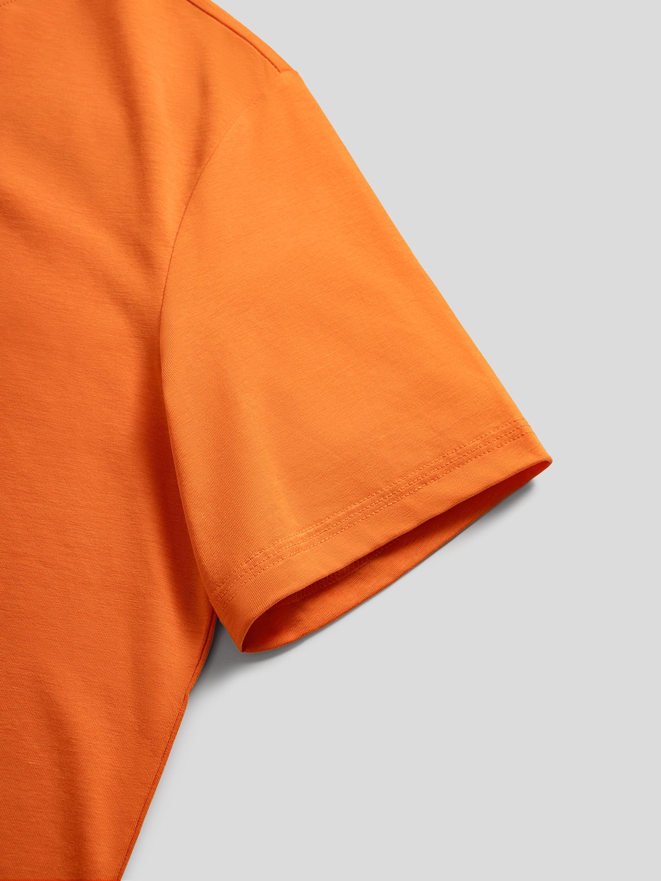 StayCool 2.0 Curve-Hem Tee: Slim-Fit