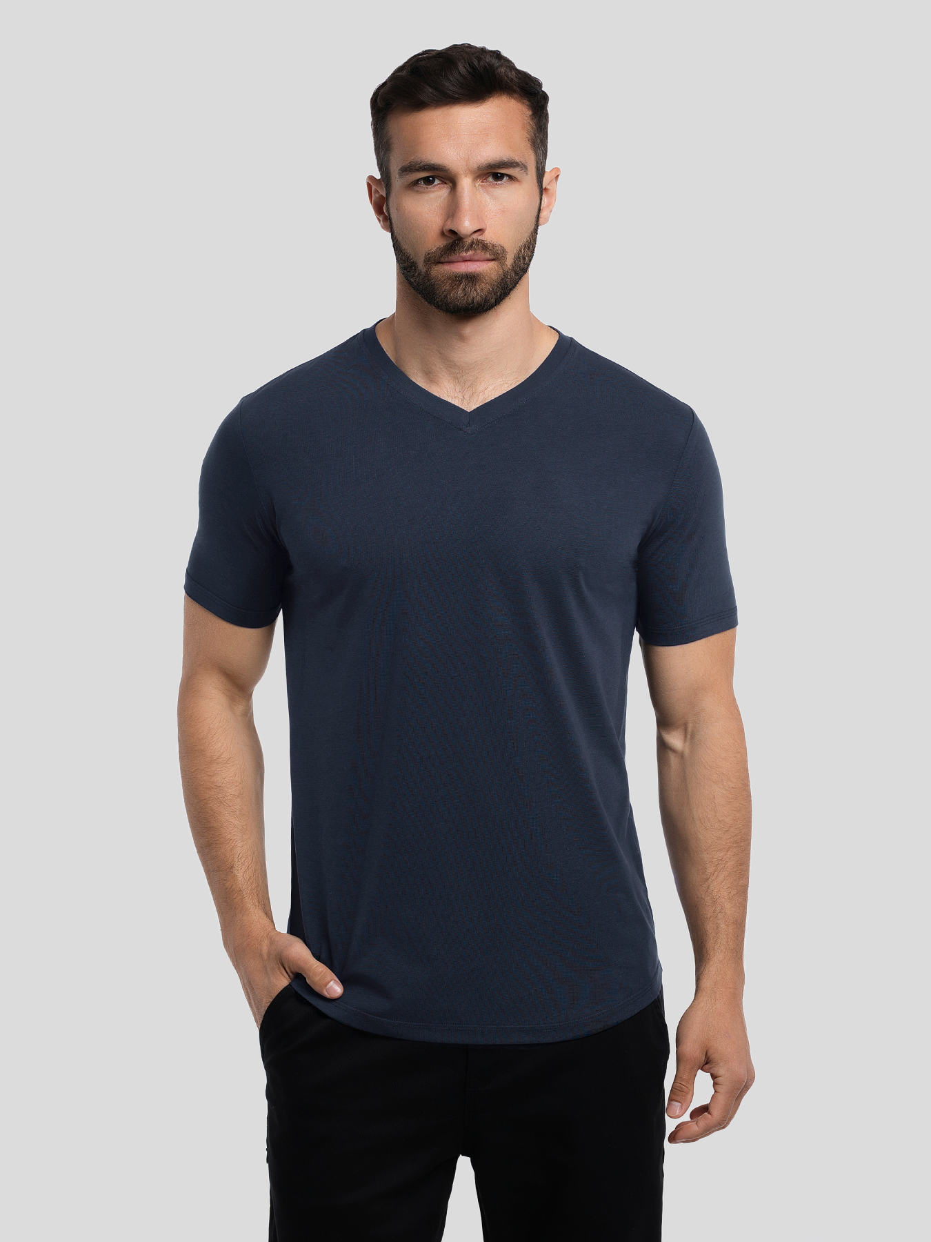 StayCool 2.0 V-neck Curve-Hem Tee: Slim Fit