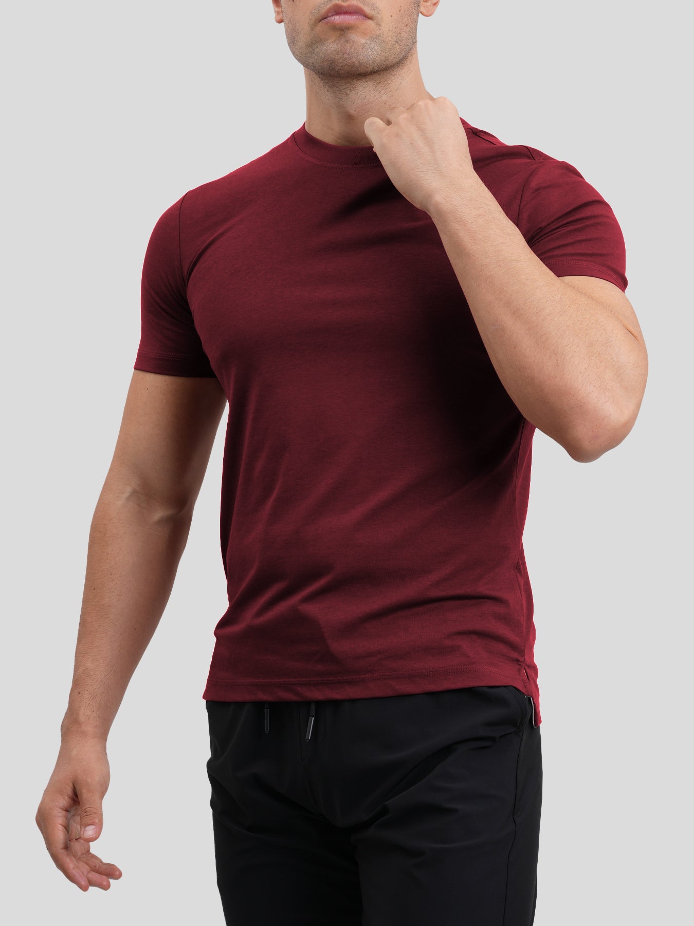 StayCool 2.0 Slim Fit T-Shirt mit geteiltem Saum