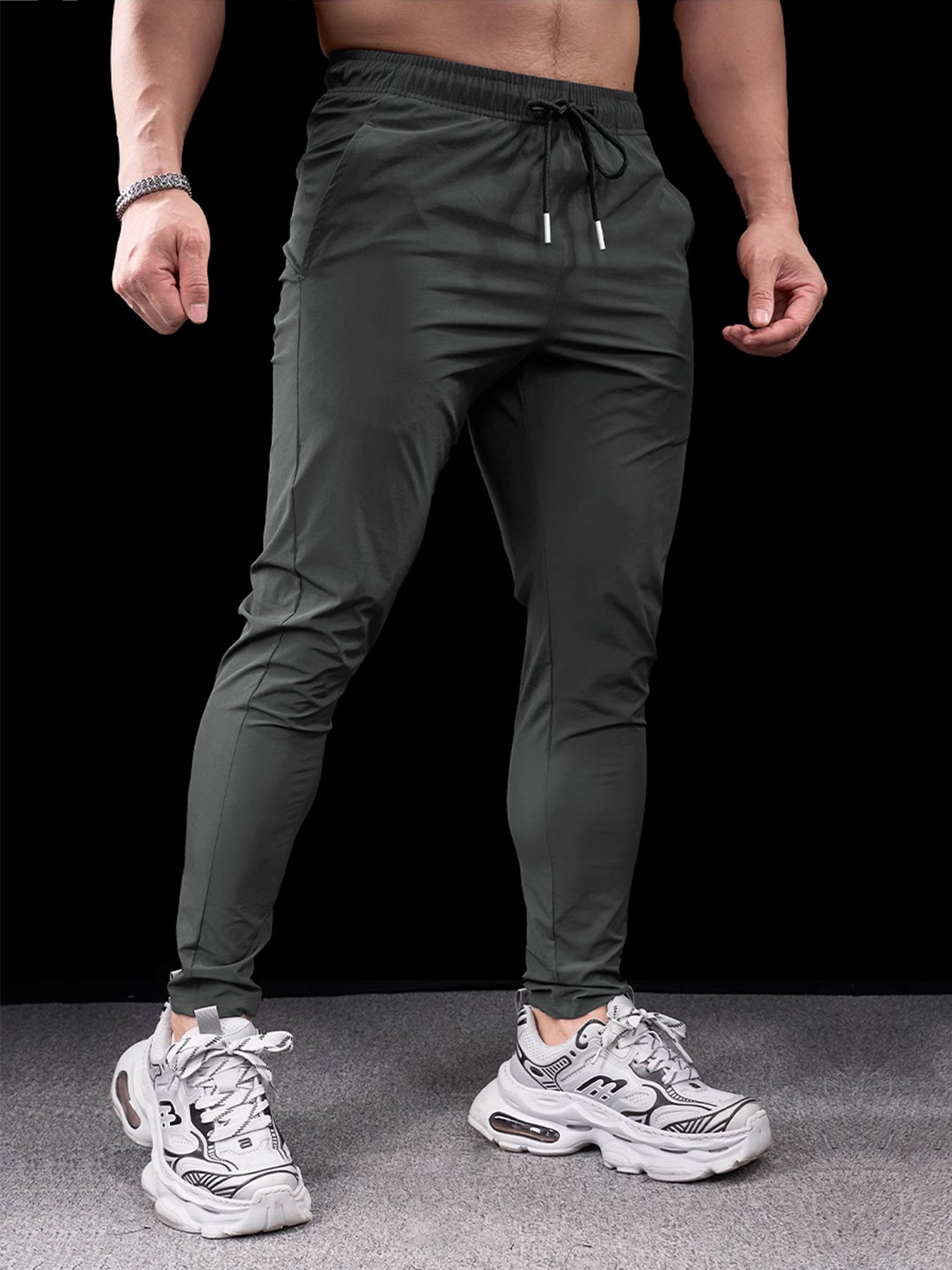 ChillLux Quick-Dry Cropped Joggers