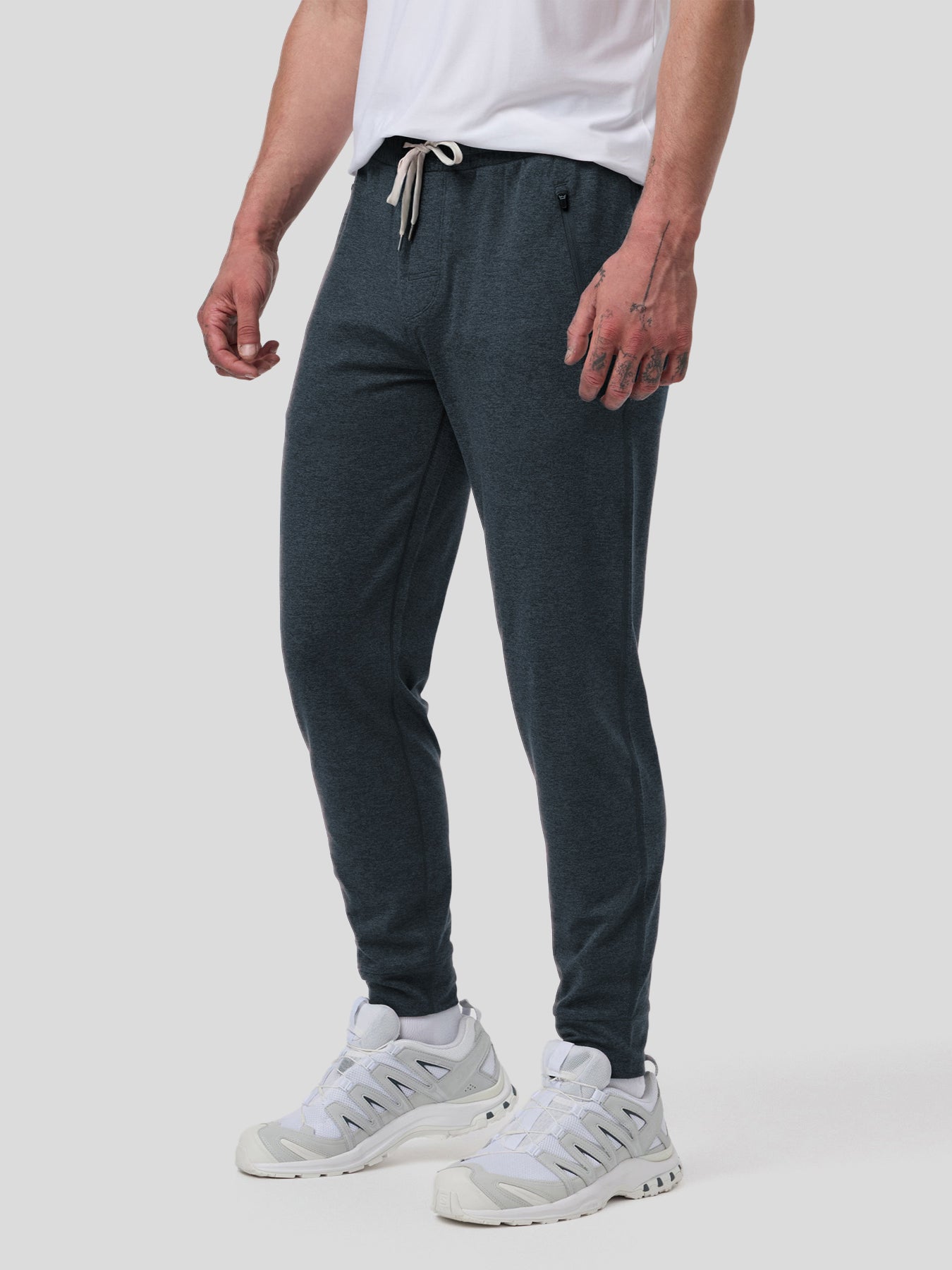 Velou Zipper Pocket Jogger