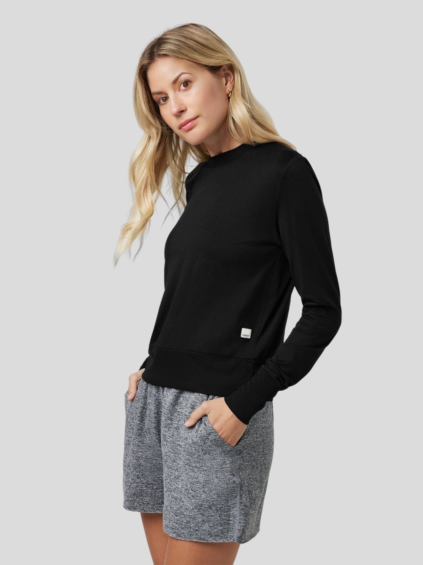 Velou Long Sleeve Crew Tee