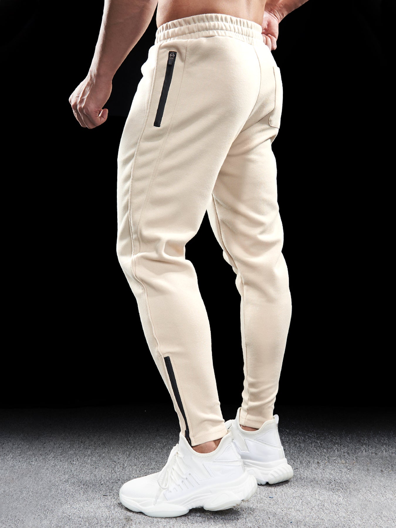 Weekend Performance Zip Ankle Jogger