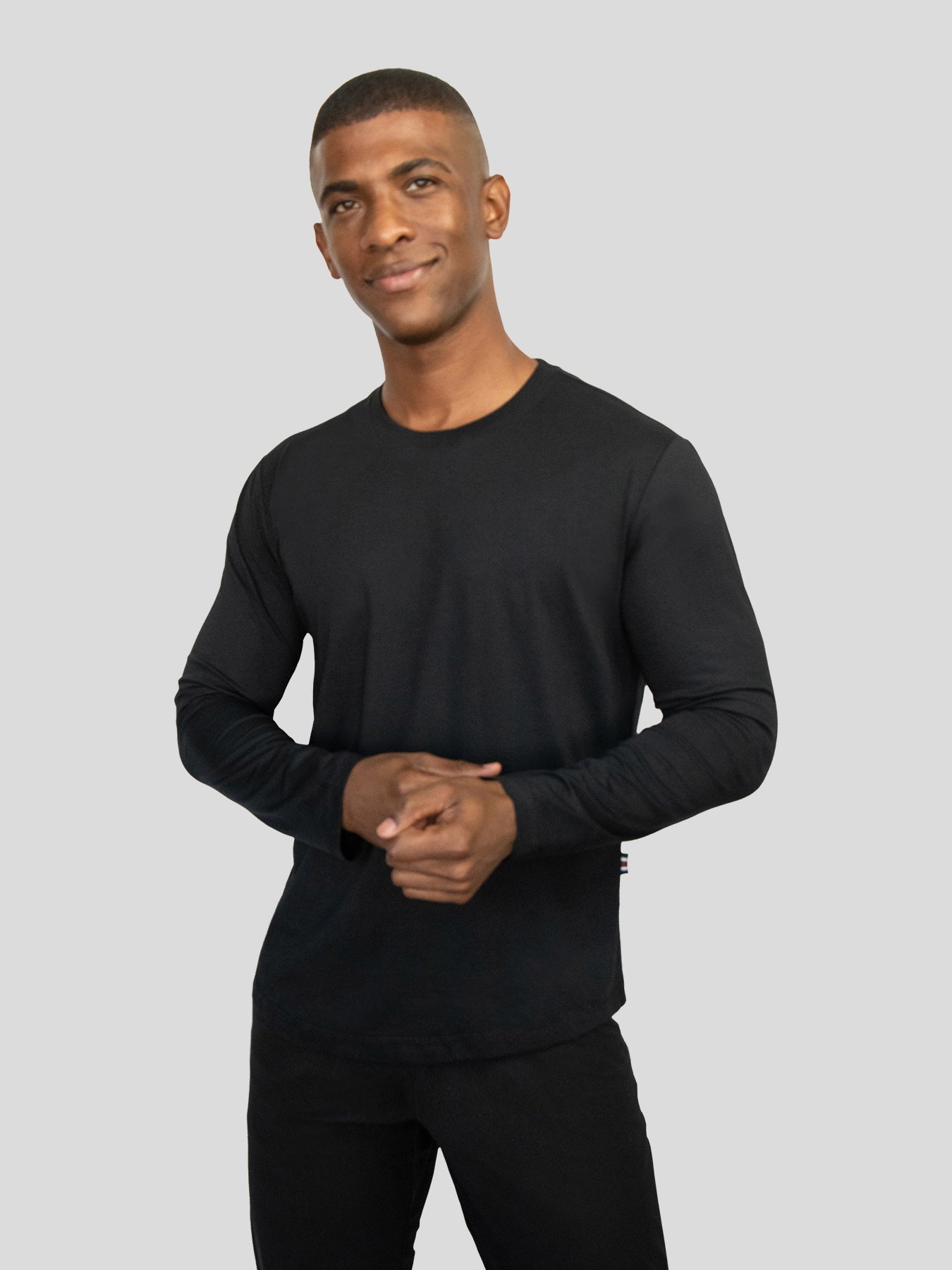 StaySmooth Long Sleeve Curve Hem Tee: Slim Fit