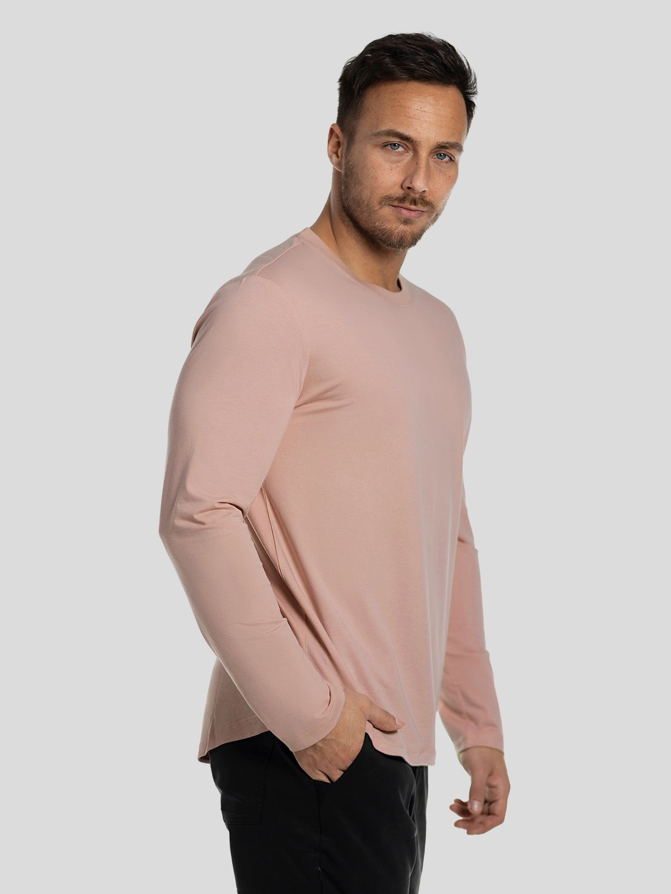 StaySmooth Long Sleeve Curve Hem Tee: Slim Fit