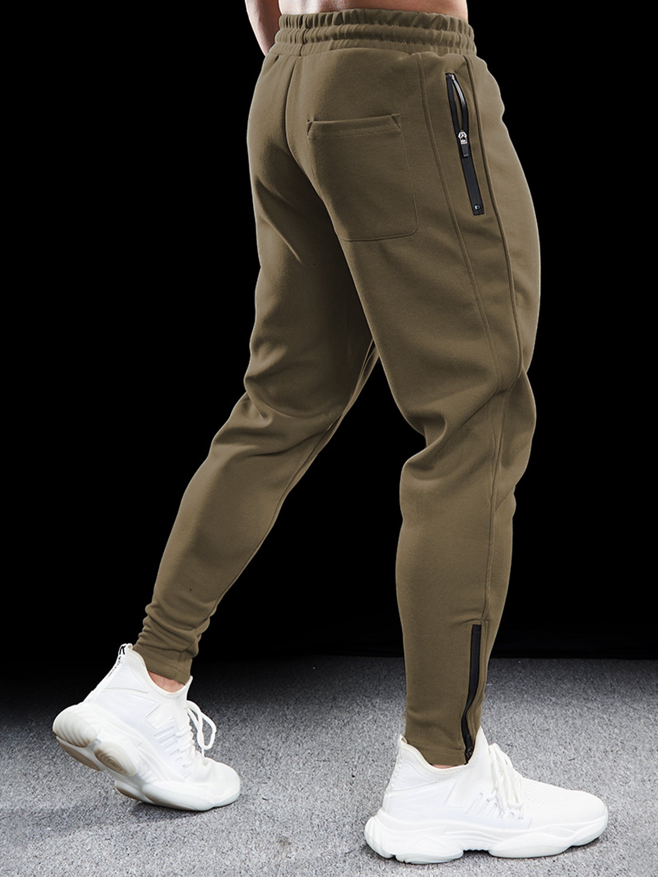 Weekend Performance Zip Ankle Jogger