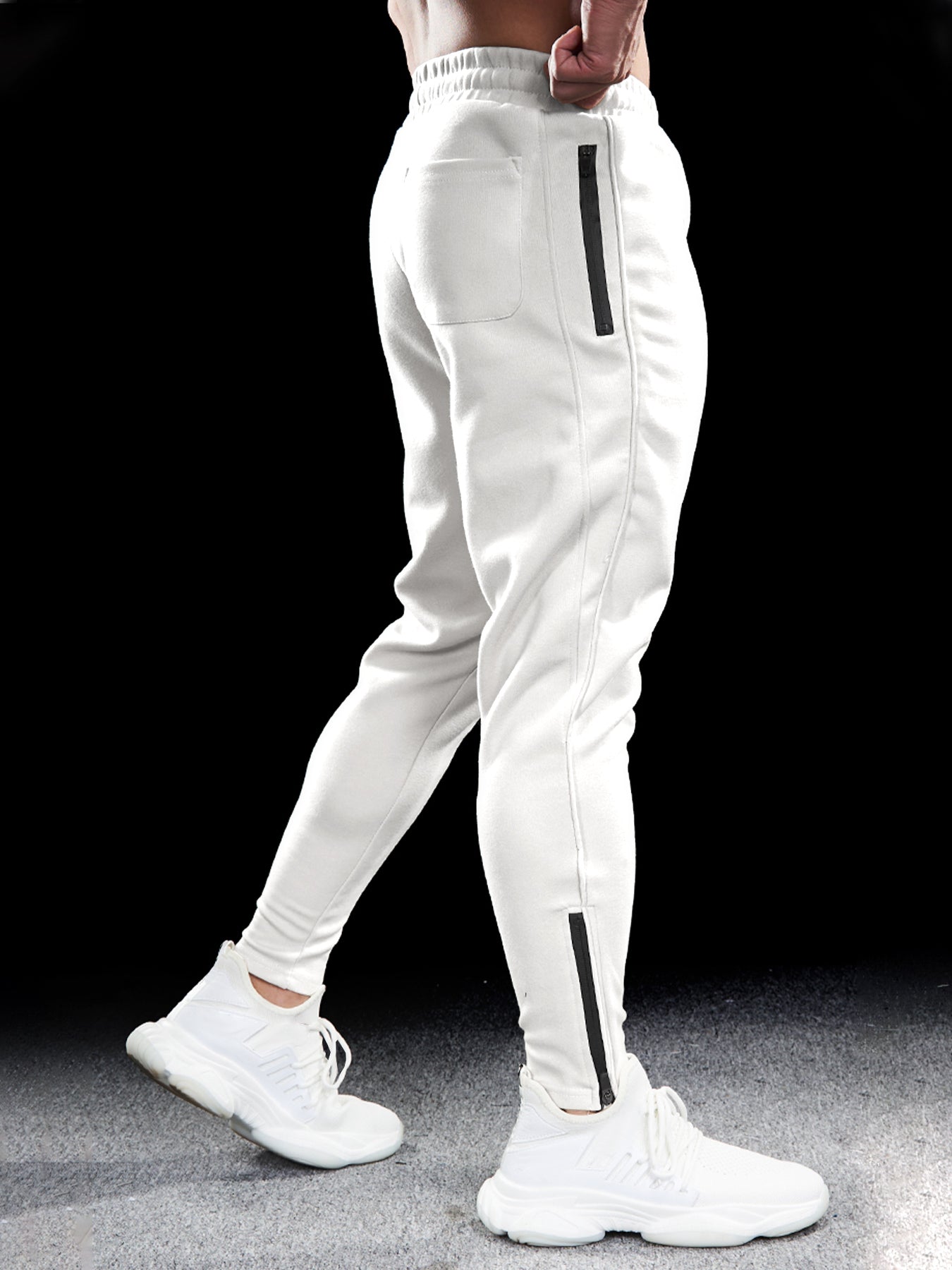 Weekend Performance Zip Ankle Jogger