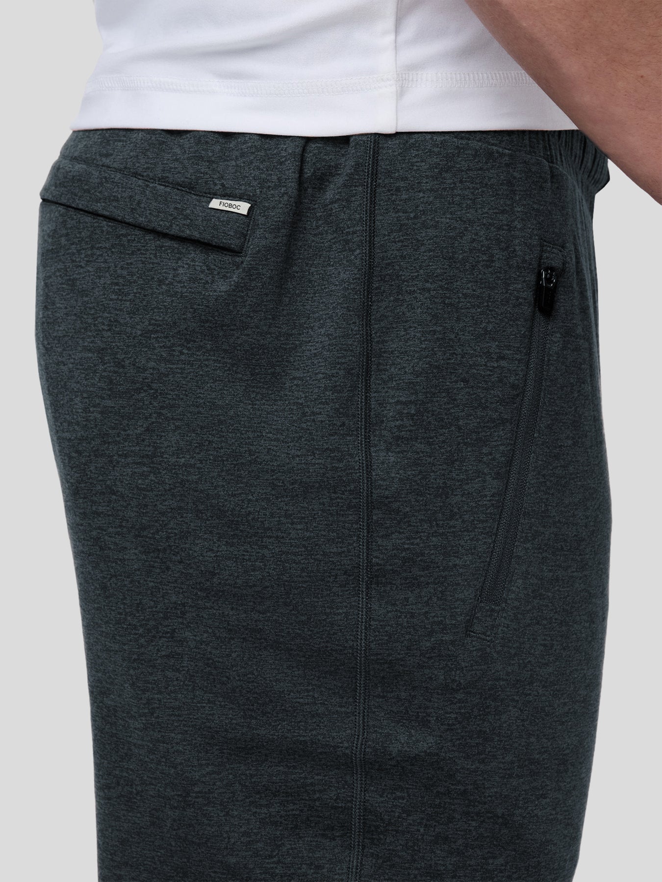 Velou Zipper Pocket Jogger