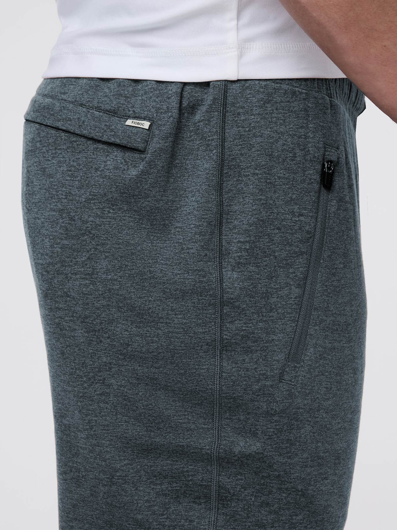 Velou Zipper Pocket Jogger