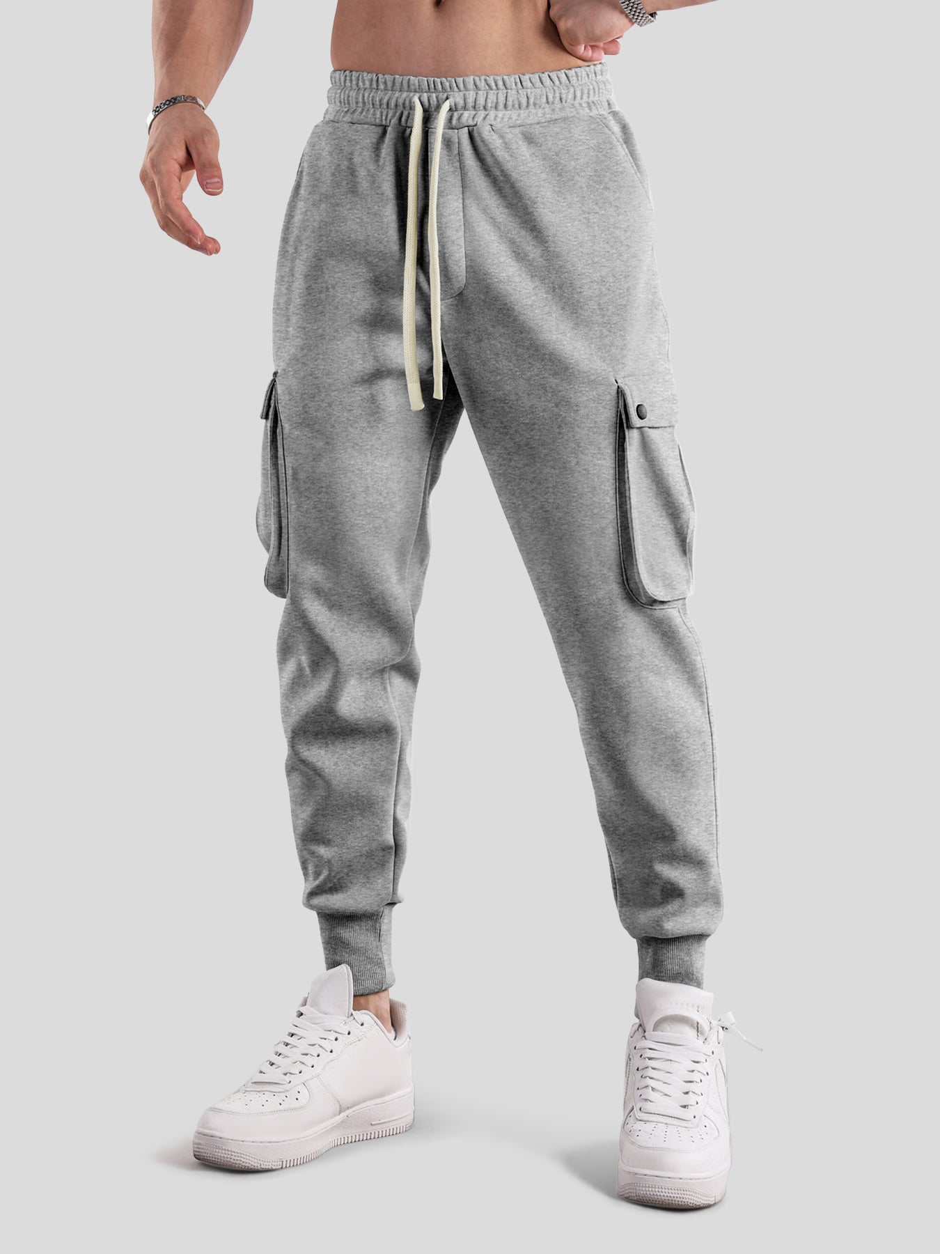 Weekend Performance Cargo Pocket Jogger