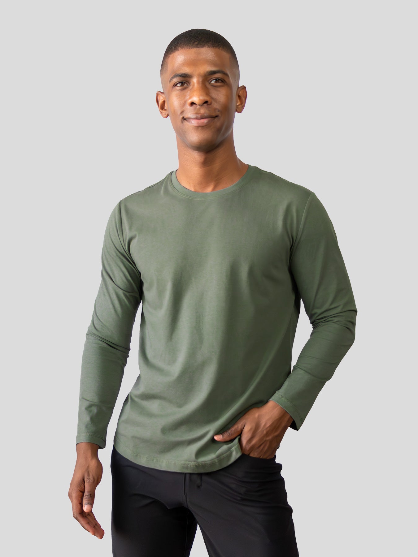 StaySmooth Long Sleeve Curve Hem Tee: Slim Fit