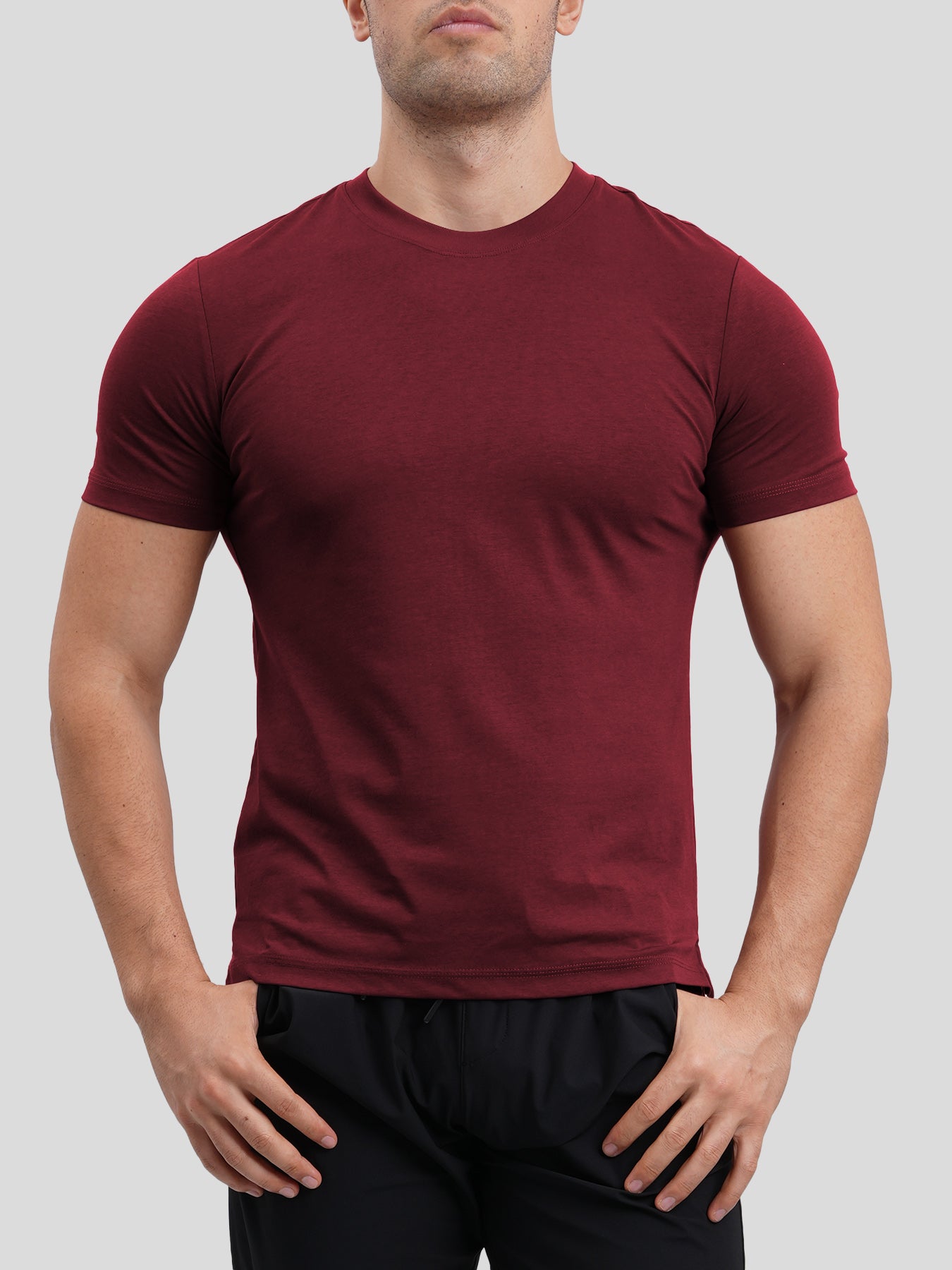 StayCool 2.0 Slim Fit T-Shirt mit geteiltem Saum