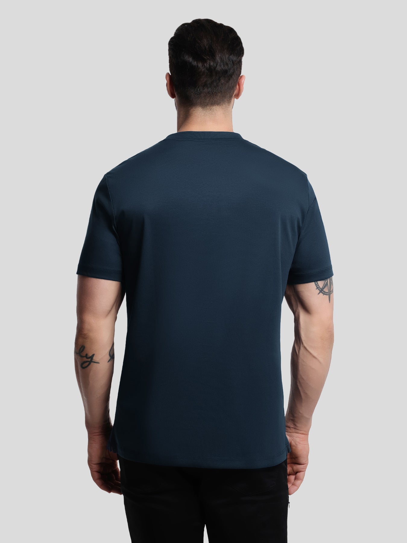 CloudWear 2.0 Split-Hem Short Sleeve Tee: Slim Fit