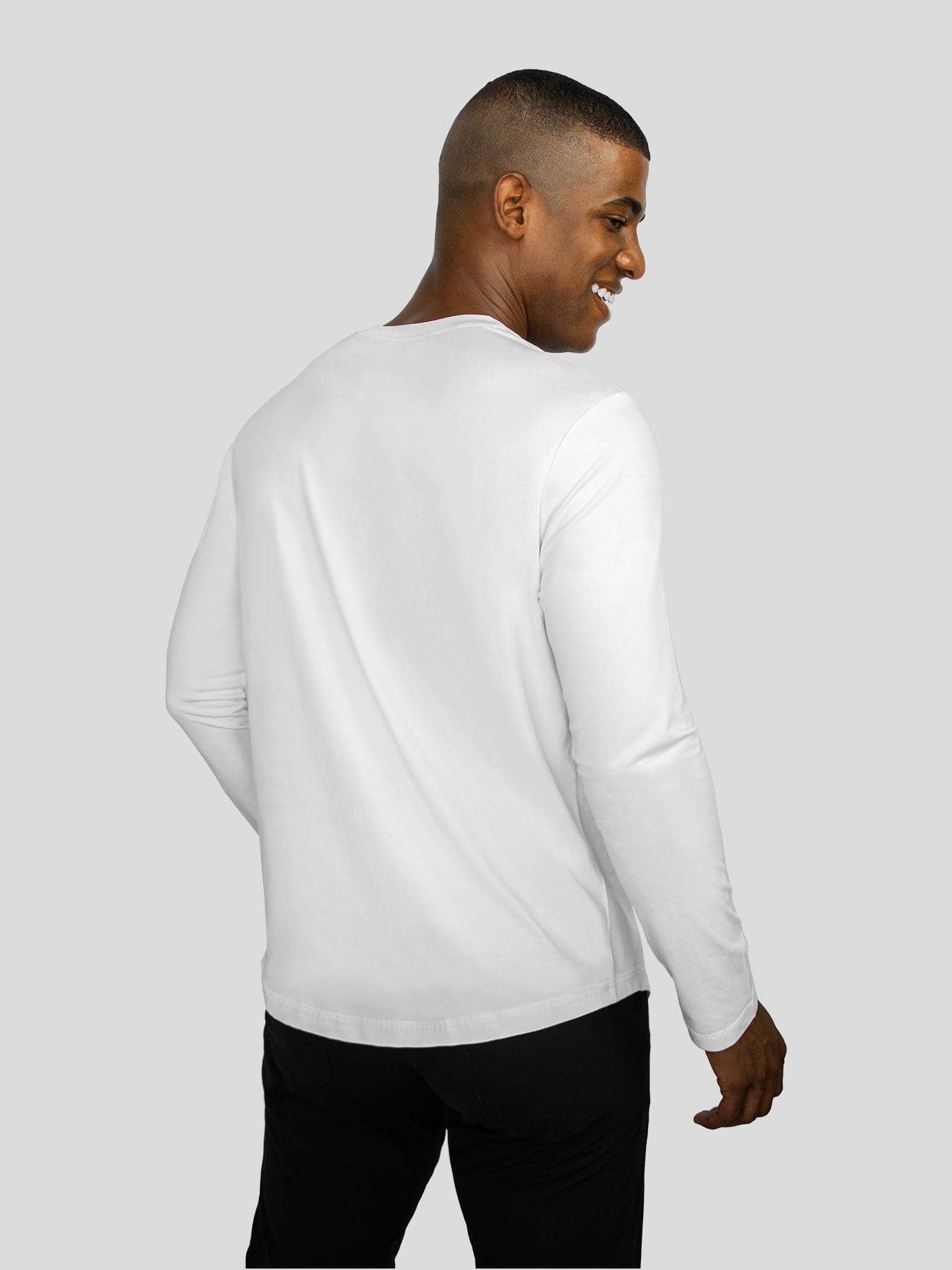 StaySmooth Long Sleeve Curve Hem Tee: Slim Fit