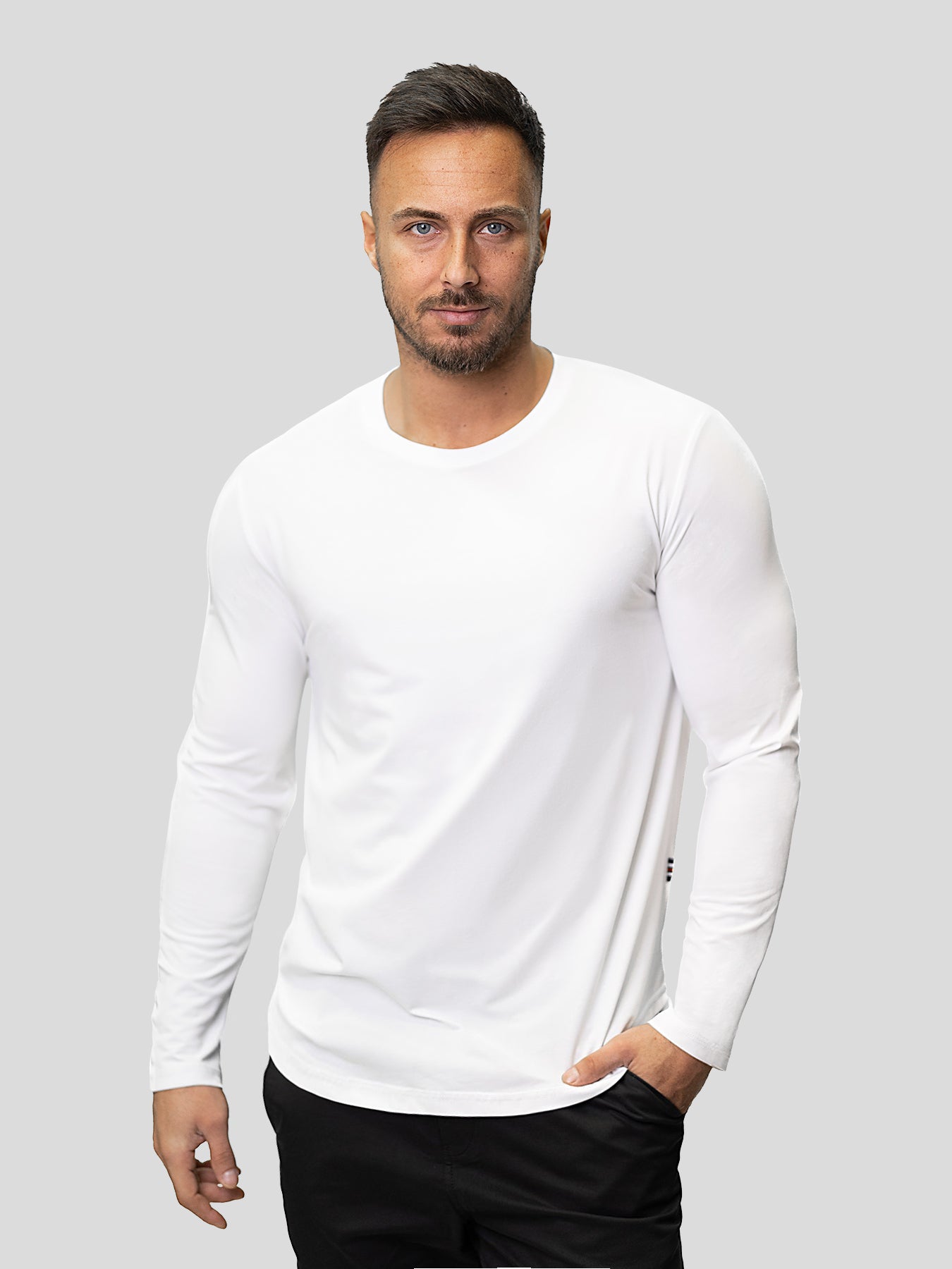 StaySmooth Long Sleeve Curve Hem Tee: Slim Fit